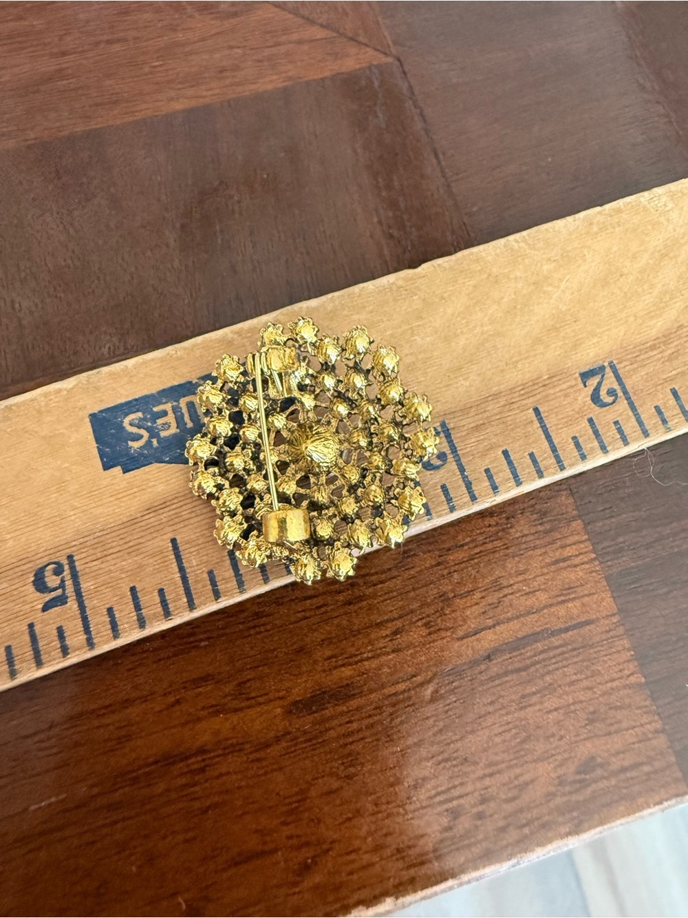 Vintage Rhinestone Flower brooch - Picture 2 of 2